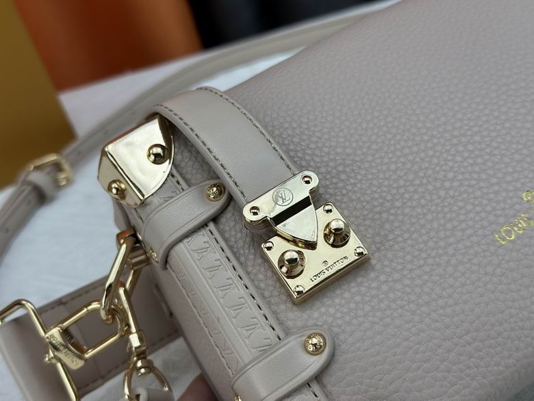 M46815 18X12X7cm XMY 6色 32