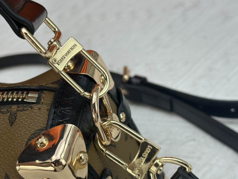 M46815 18X12X7cm XMY 6色 42