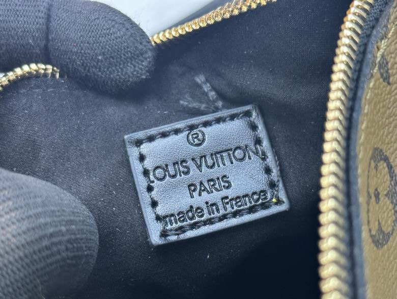 M46815 18X12X7cm XMY 6色 43