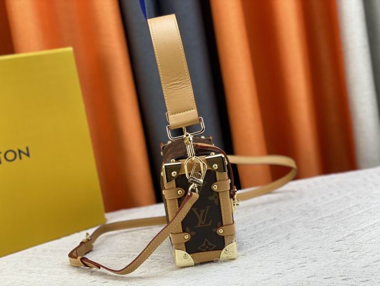 M46815 18X12X7cm XMY 6色 47