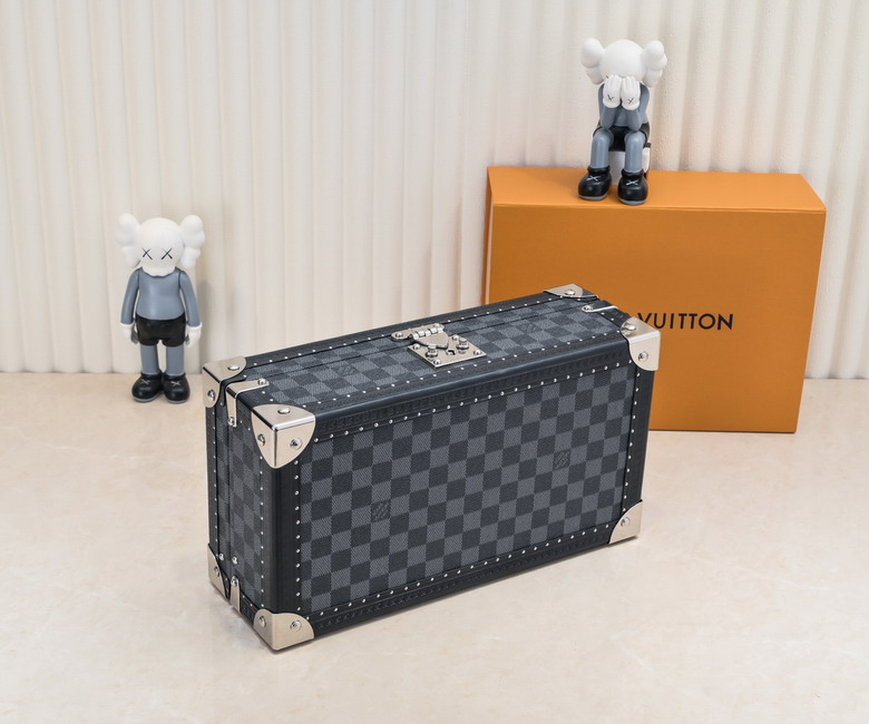 M4700B 34x18x11cm ss1_4