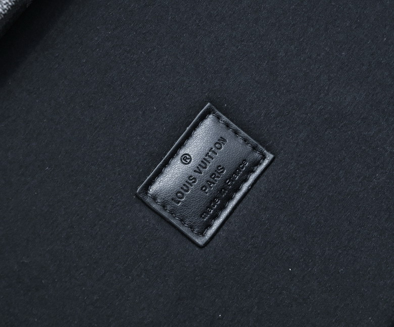 M4700B 34x18x11cm ss1_9