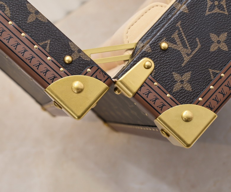 M4700B 34x18x11cm ss4_6