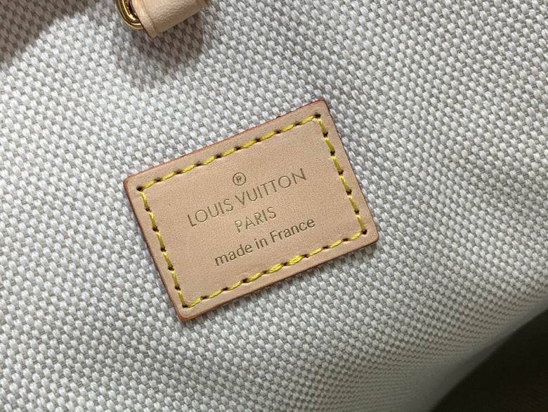 M47147 43X33X18.5cm YG 6