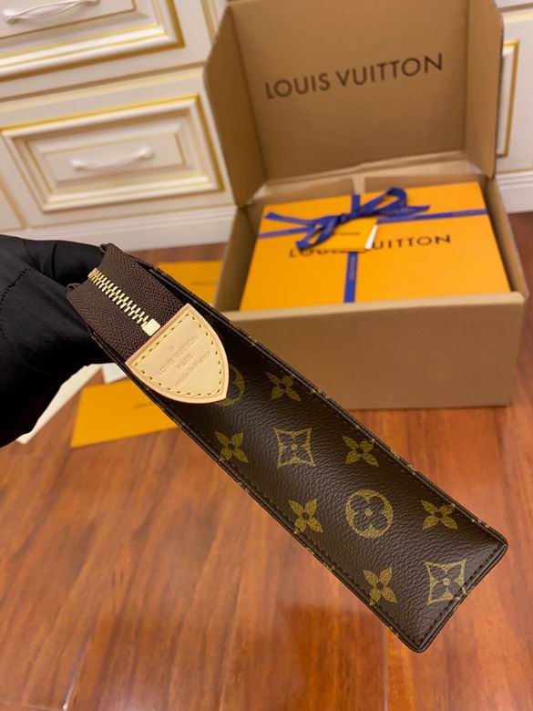 M47542 25X20X5.5cm YG 3