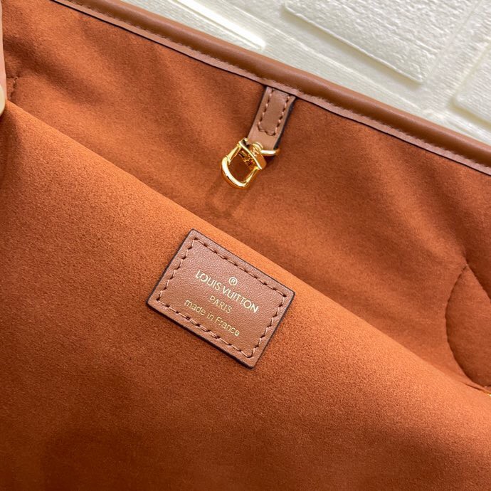 M59963 57X34X18cm YG 8