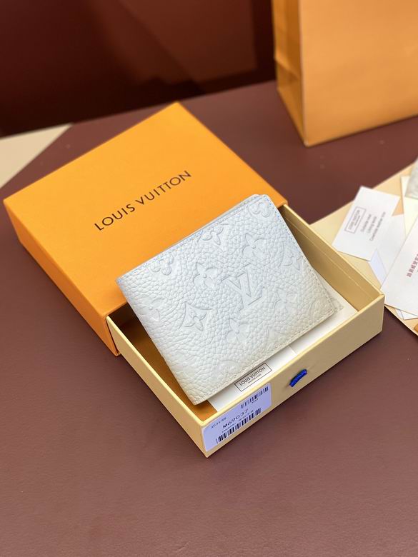 M69037 11.5X9X1.5cm YG 0