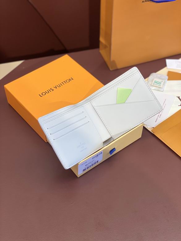 M69037 11.5X9X1.5cm YG 3