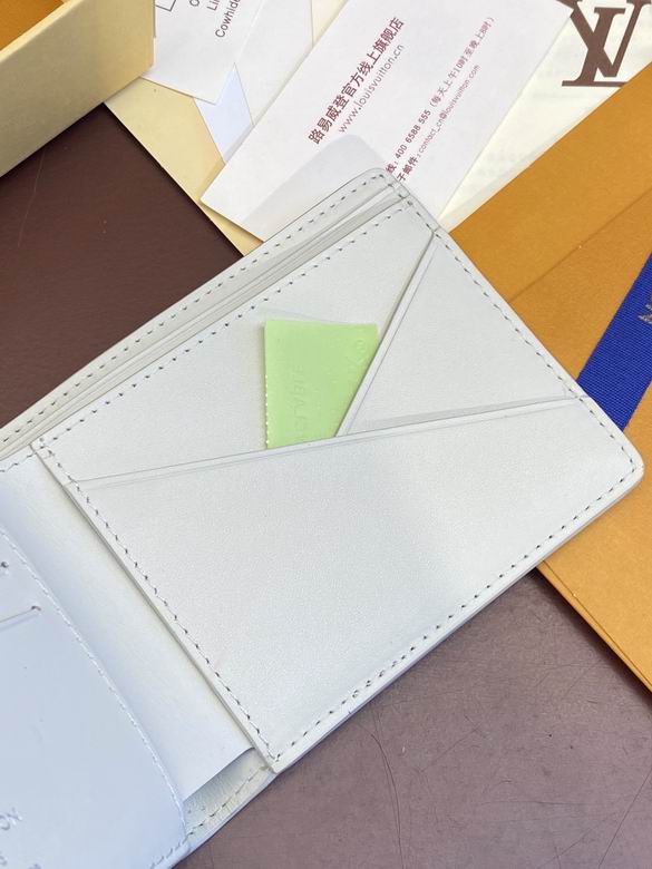 M69037 11.5X9X1.5cm YG 5