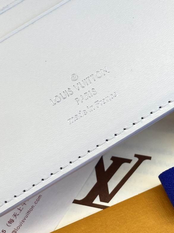 M69037 11.5X9X1.5cm YG 7