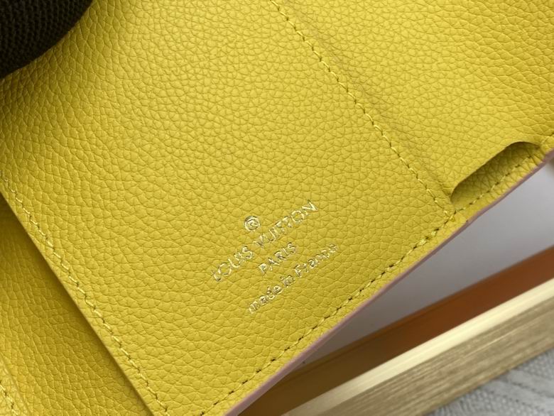 M81258 12X9.5X1.5cm XM 3色 15