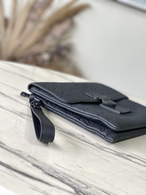 M82559 28x22 5x3 5cm gf1_3