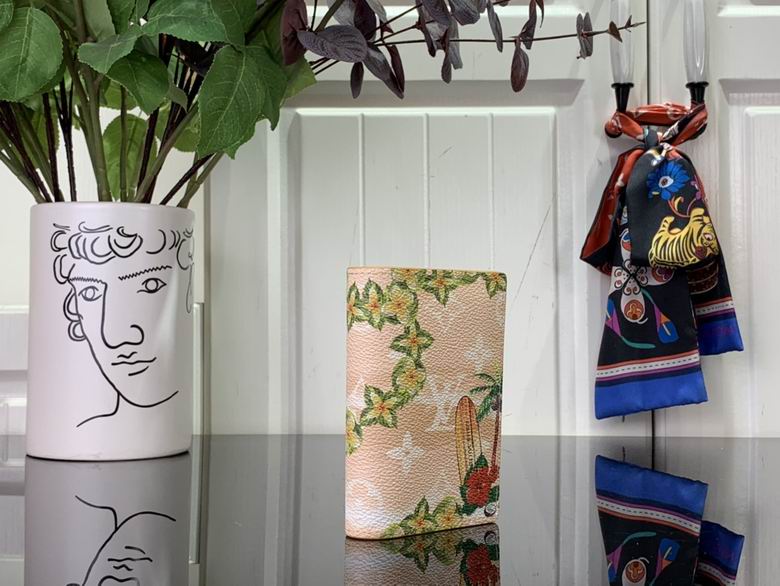 M83498 7.5X11.1X1cm YG 4色 19