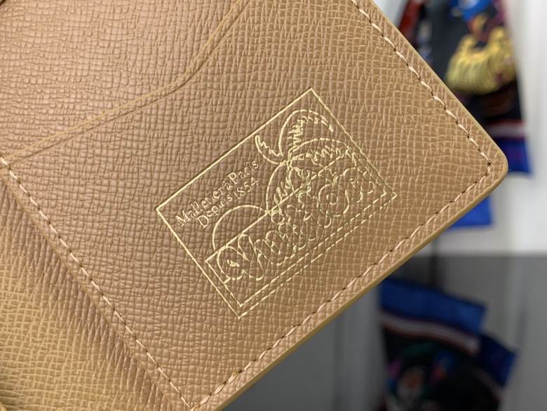 M83498 7.5X11.1X1cm YG 4色 23