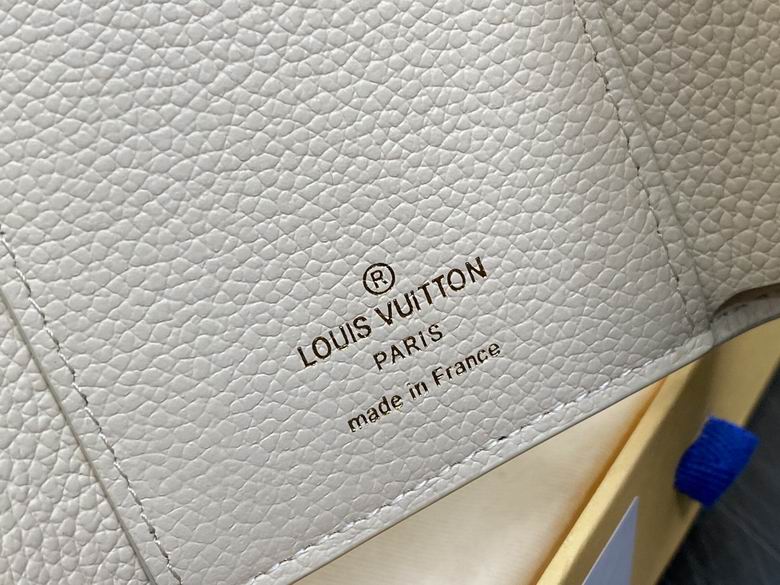 M83507 4.3X3.5X1.2cm YG 7