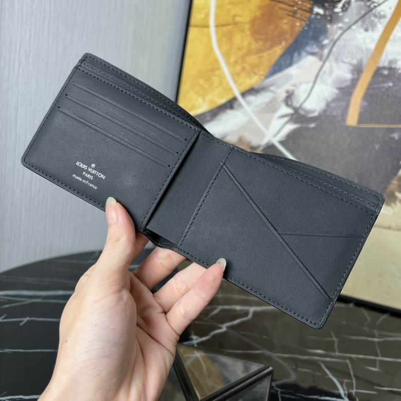 M84689 11.5X9X1.5cm YG 4