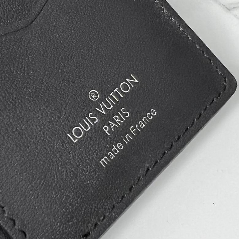 M84690 7.5X11.1X1cm YG 6