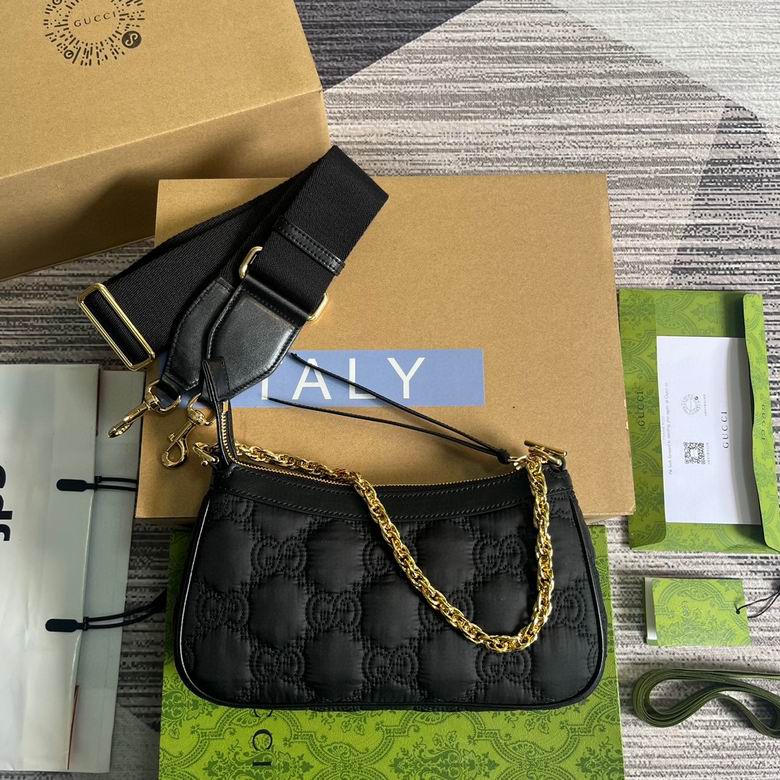 Matelass_735049 25X15X8cm MP (2)