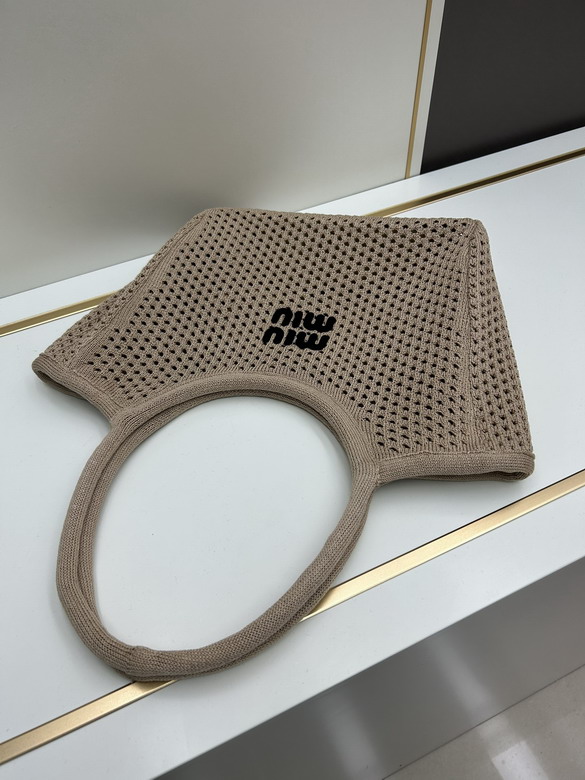 Miu 623 45x28x8cm jj_3