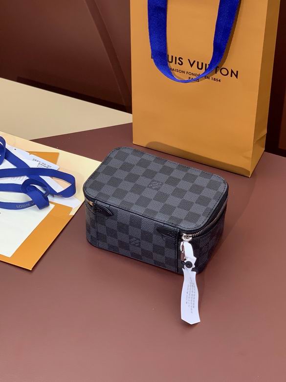 N40181 17X8.5X9.5cm YG 1