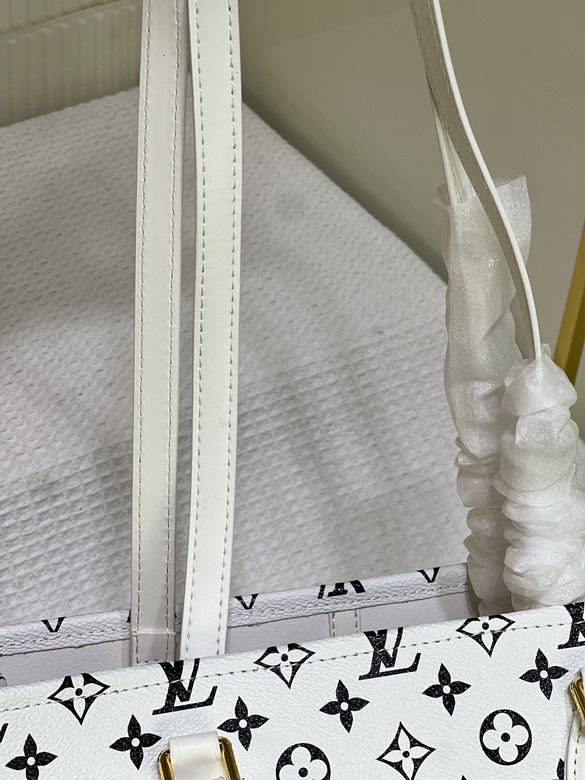 On M46542 34x26x13cm ss3_7