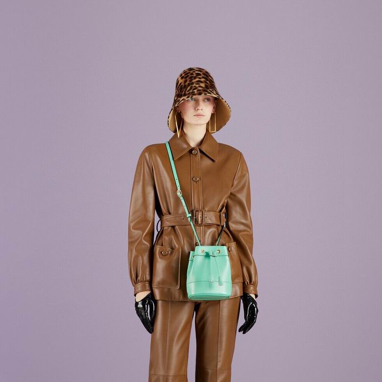 Ophidia 550620 15.5X19X9cm MP (4)