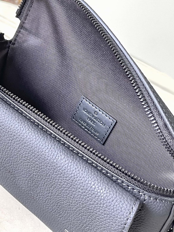 Pilot M83563 20x12x5 5cm gf1_8