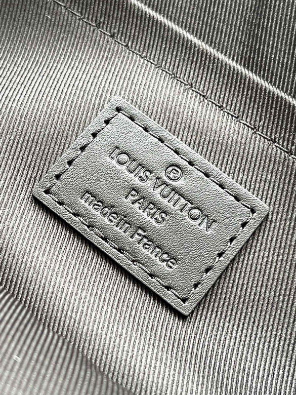 Pochette To-Go M81569 30x21 5x1cm gf_10