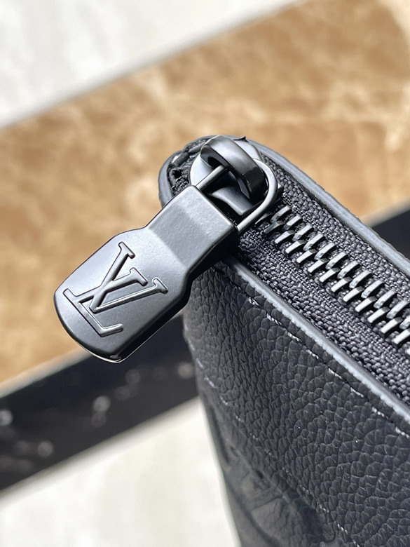 Pochette To-Go M81570 30x21 5x1cm gf_4