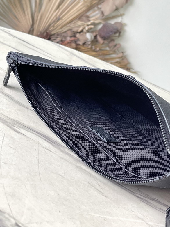 Pochette To-Go M81570 30x21 5x1cm gf_8