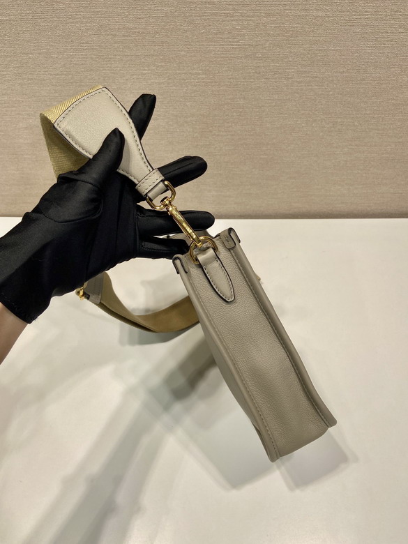 Prada 1BH220 20x21x7cm AP_6