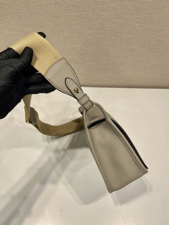 Prada 1BD372 23x15x8 5cm AP_6