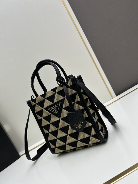 Prada 23140 17x18x6cm jj1_2