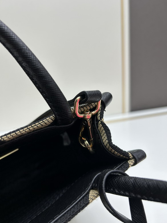 Prada 23140 17x18x6cm jj1_6