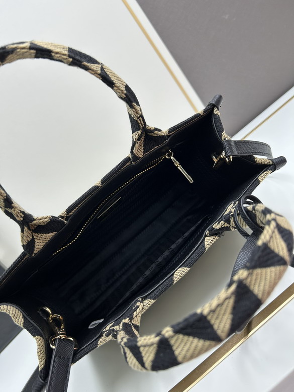 Prada 23140 28x22x9cm jj1_7