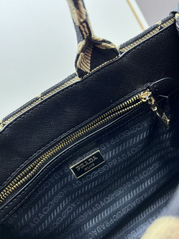 Prada 23140 28x22x9cm jj1_8