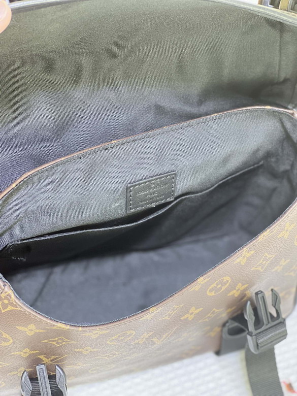 Trail M46972 31x22x11cm ss2_9