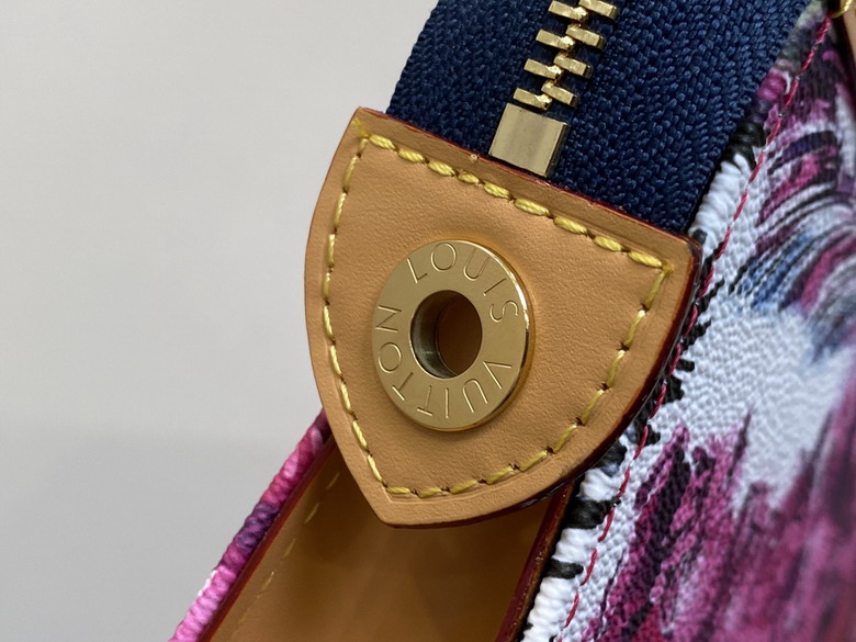 Voyage M83465 27x21x3cm gf1_5