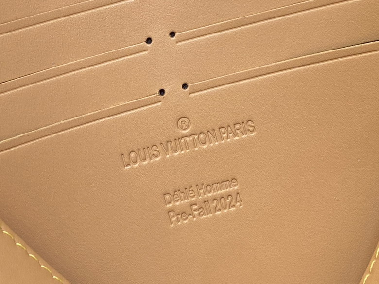 Voyage M83465 27x21x3cm gf3_9