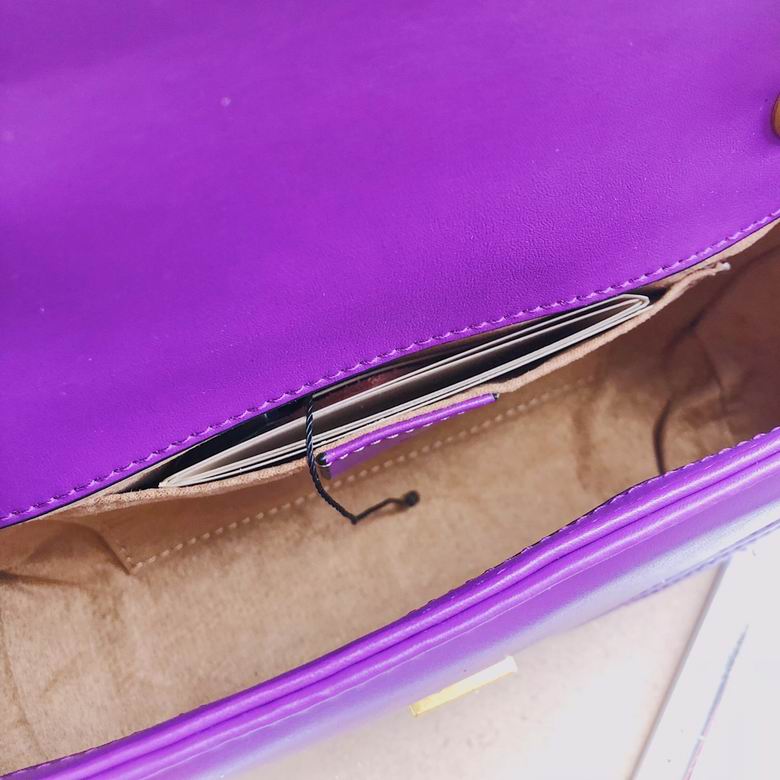 WD446744 22X6X13 (6)