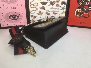 WD476541 25.5X17X13 (28)