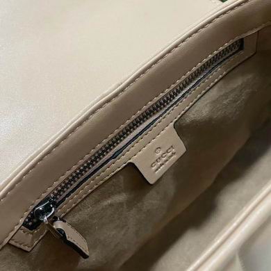 WD498110 27X19X10.5 (32)