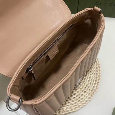 WD498110 27X19X10.5 (36)