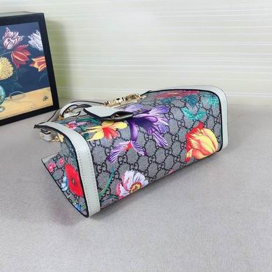 WD498156 26X18X10 (8)