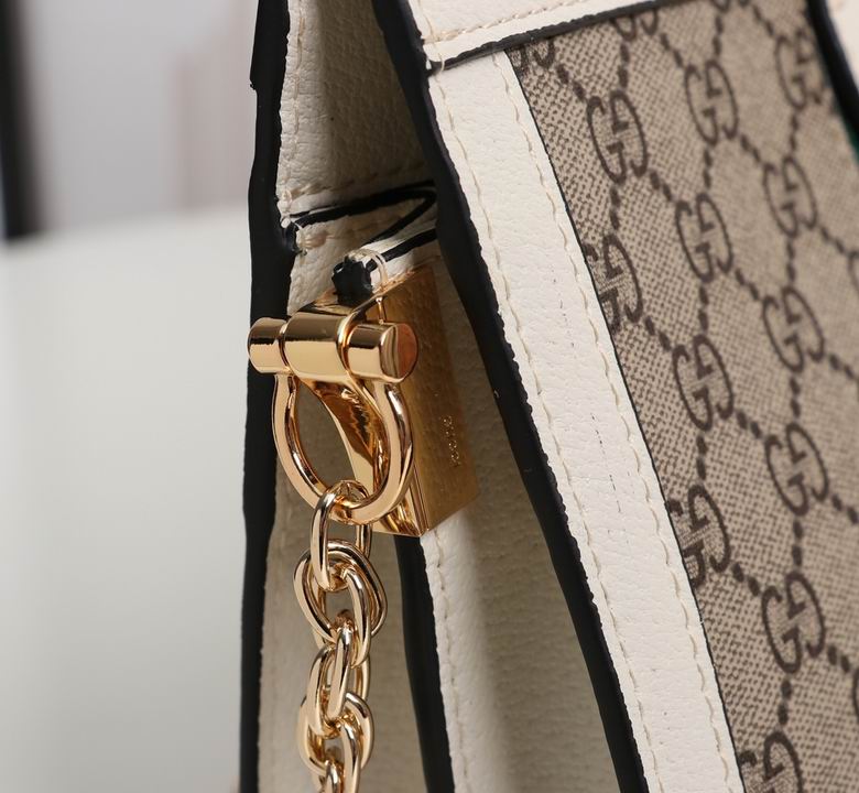 WD503877 26X17.5X8 (6)