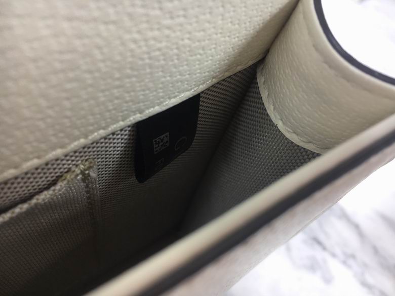 WD621197 26X15X3.5 (12)