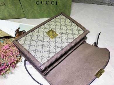 WD651055 25X17.5X7 (24)