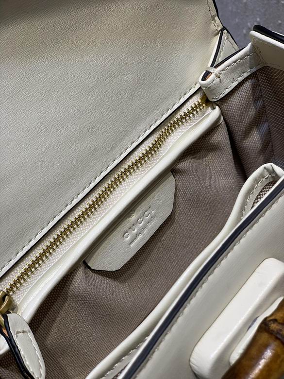 WD675797白皮 21X15X7 (8)