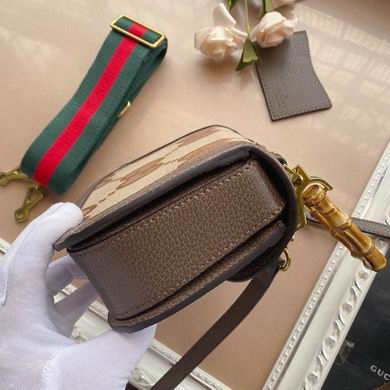 WD675797 21X15X7 (9)