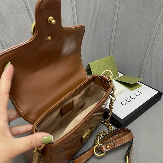 WL547260 21X15X8 (8)